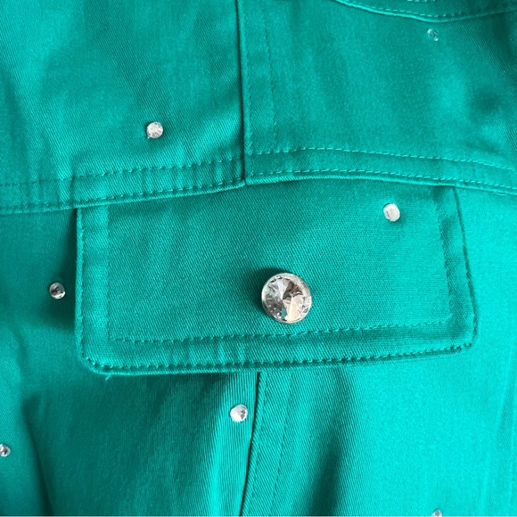 Quacker Factory Print to Solid Reversible Woven Jacket - Picture 5 of 7